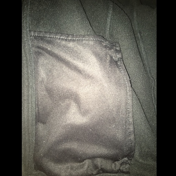 Used Black North Face Full-Zip Fleece Jacket - Picture 6 of 7